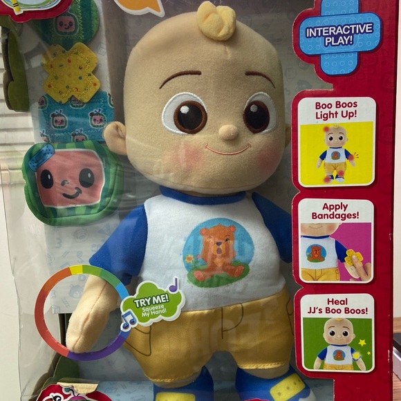 NIB Talking and Singing COCOMELON Plush doll • LIGHT & SOUNDS and SING ALONG: - Picture 2 of 12